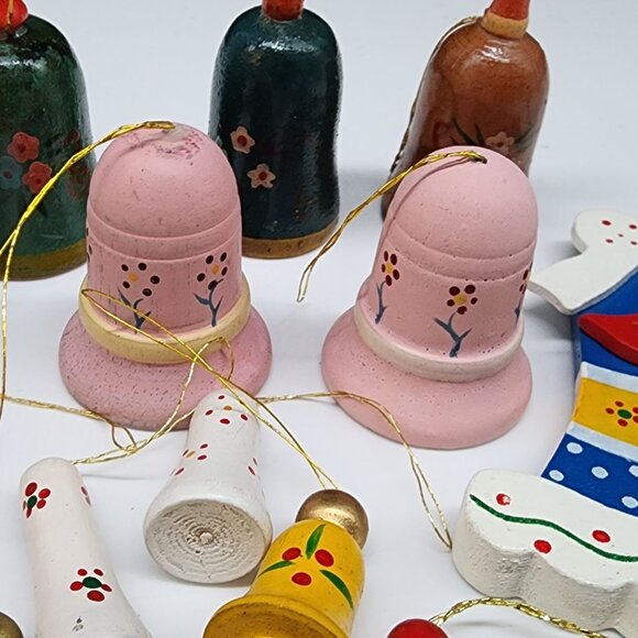 Vintage Lot of 14  Wooden Christmas Bell Hanging Ornaments Set - Picture 4 of 8